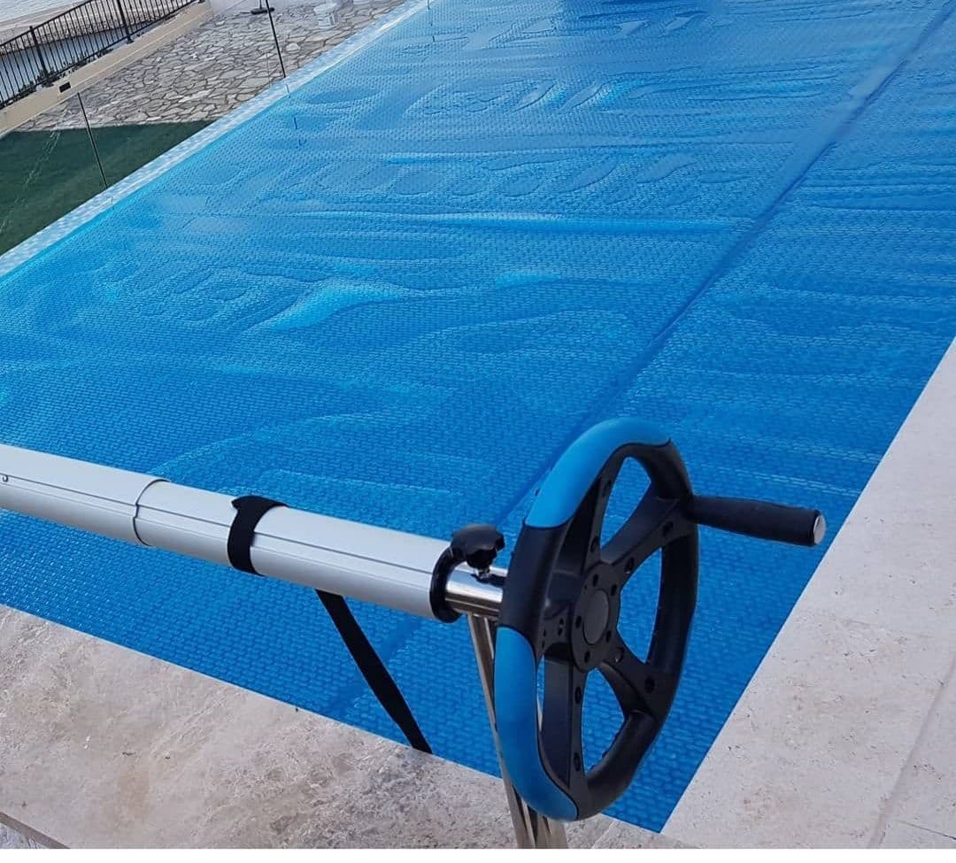 Manual Pool Cover